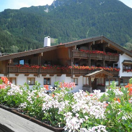 Landhaus Appartement Kofler Ferienwohnungen,Zimmer Maurach  Exterior foto
